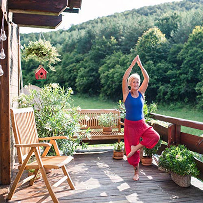 Relaxdays Bird House, Wooden Nesting Box, Decorative Shelter, H x W x D: 18 x 17 x 11 cm, Wood, Red
