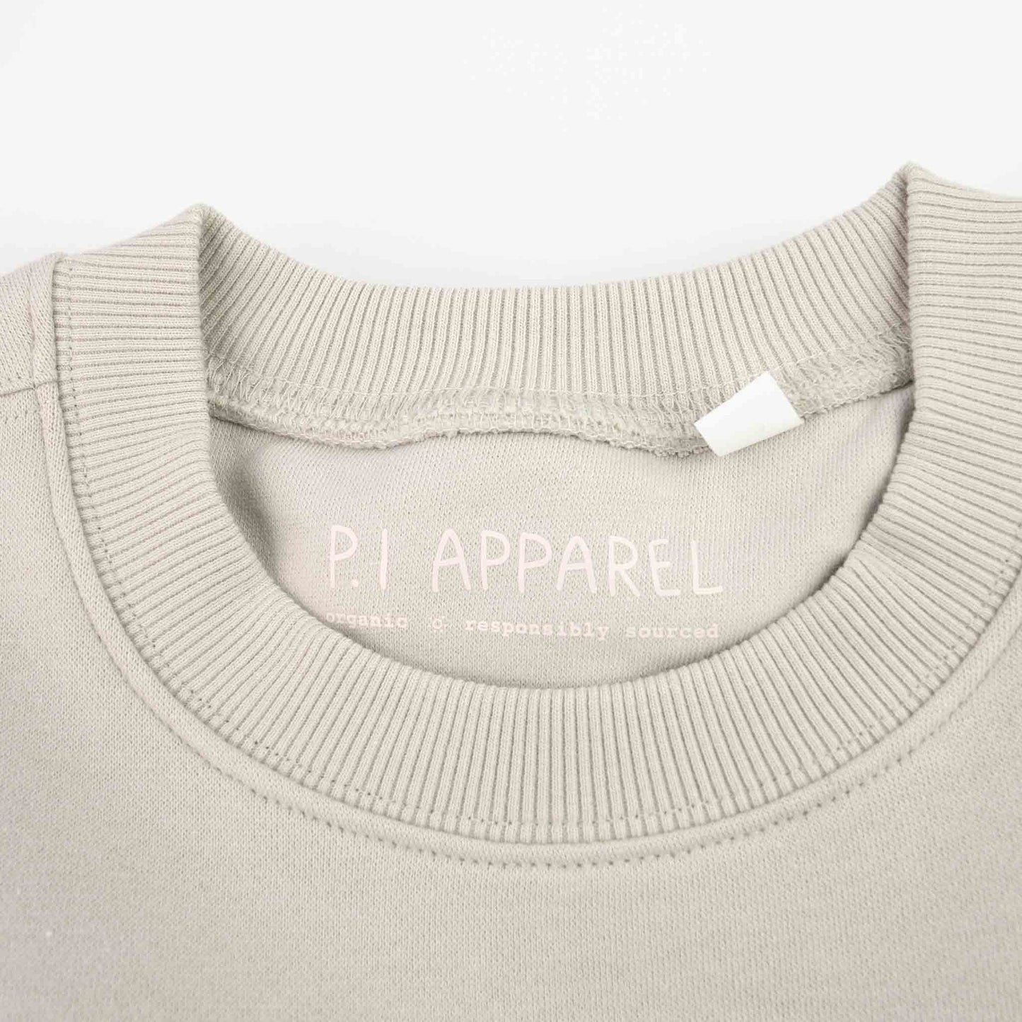 Travel Free Organic Sweatshirt