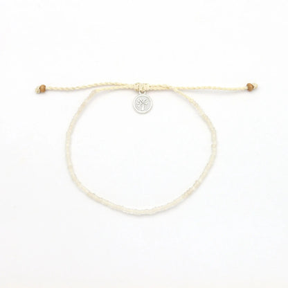 Alona Beach Shell Bracelet Set