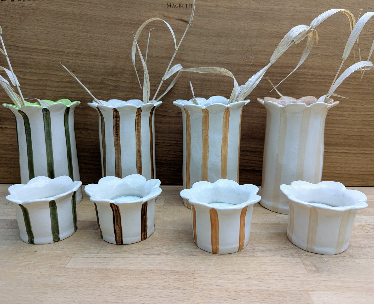 Daisy vase