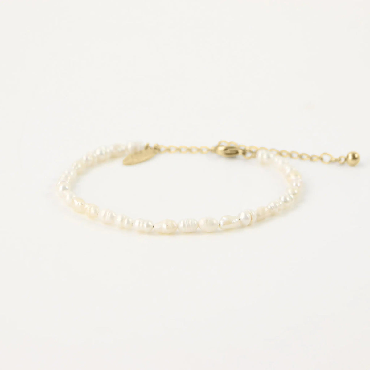Pearl and Gold Bracelet Set